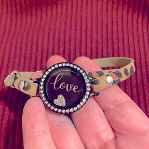 Origami owl Large Black Crystal Locket with leopard print wrap bracelet!!